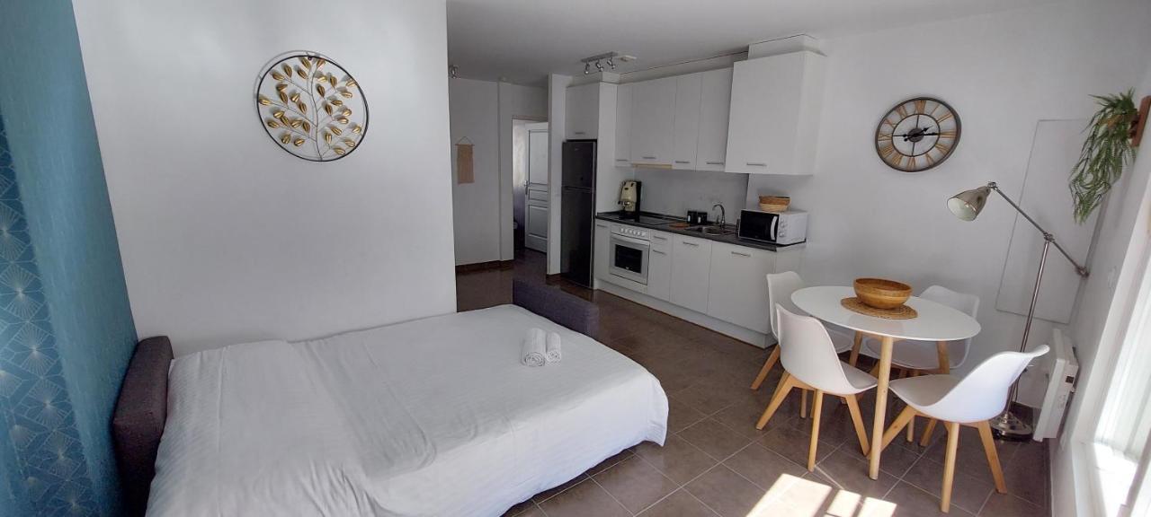 Albatros Apartment Lourdes Bagian luar foto