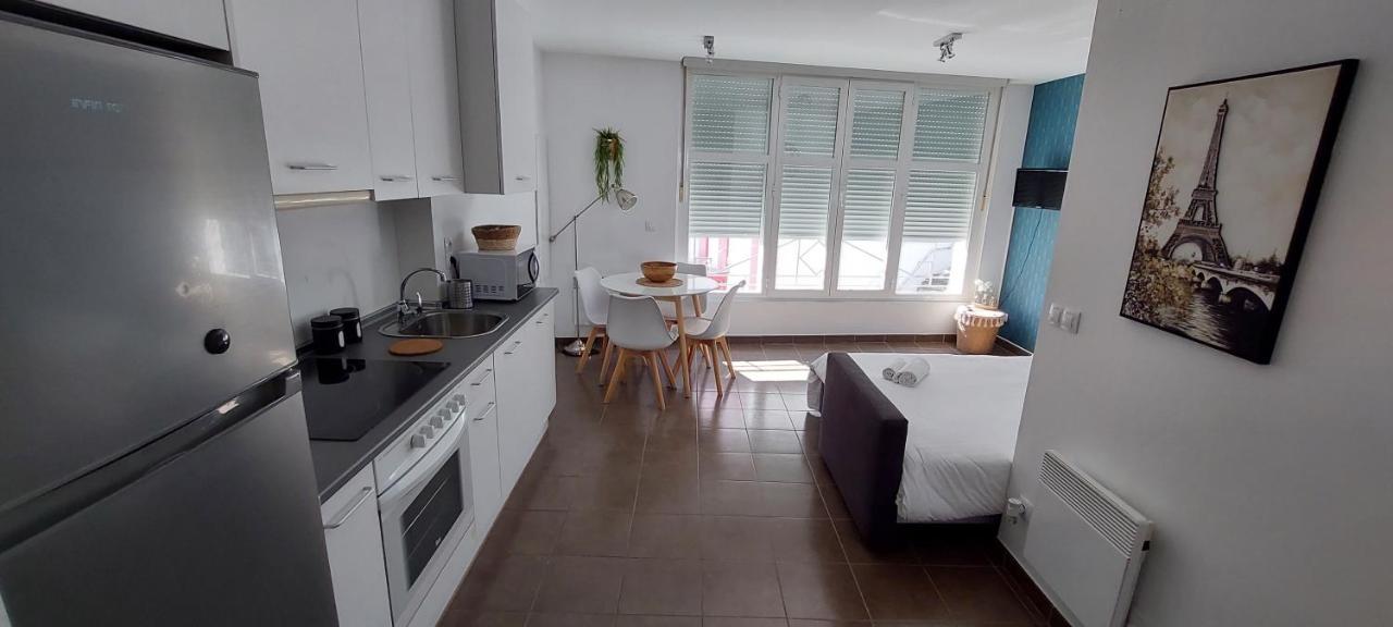 Albatros Apartment Lourdes Bagian luar foto